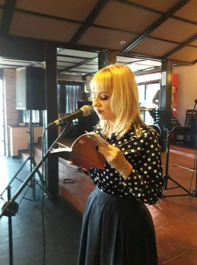 31947768_1741444229282911_1293733145572540416_n