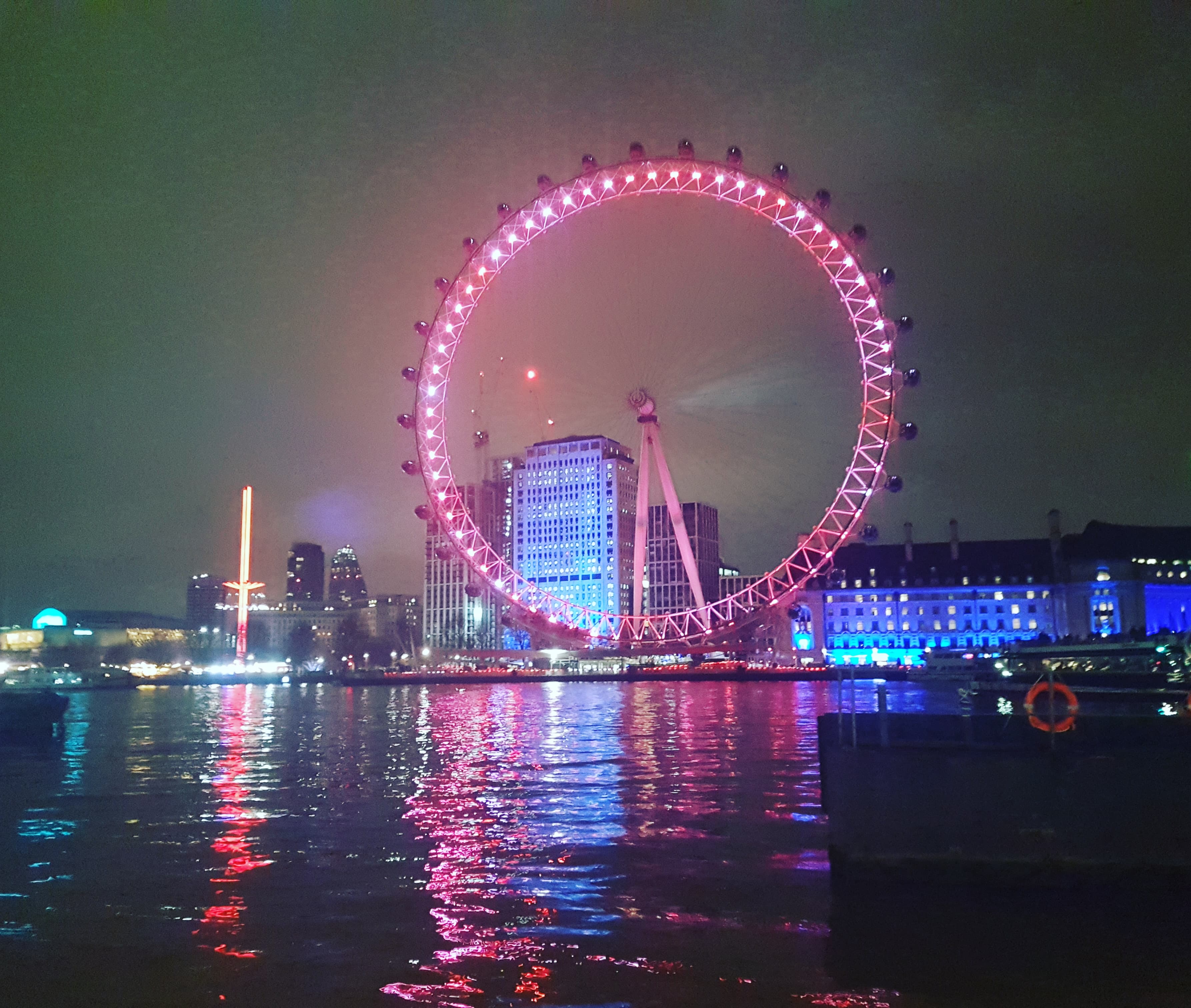 48426345_2154737634743731_3058368949314912256_n